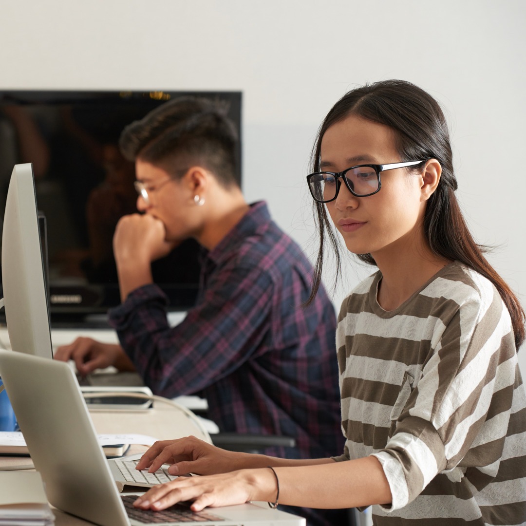 financial-manager-wrapped-up-work Basic Computer Institute