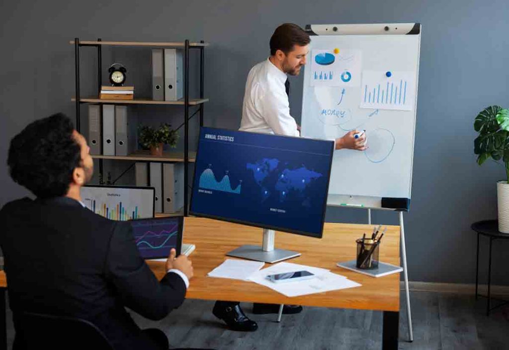 Predictive Analytics: Anticipating Future Trends and Outcomes